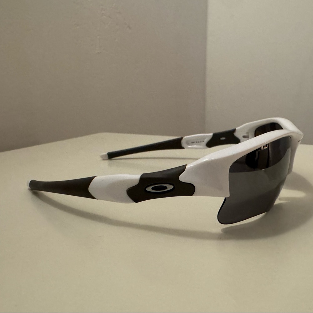 Women's Oakley White Wraparound Sunglasses - Picture 2 of 9